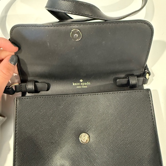 Kate Spade crossbody - Picture 2 of 2